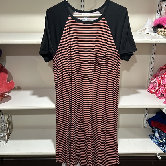 NWOT Lularoe Carly - Picture 2 of 4